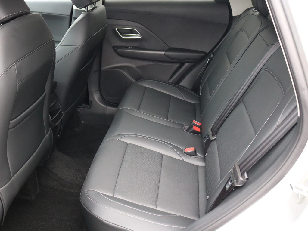 MG ZS 1.5 Hybrid Trophy Silver #24