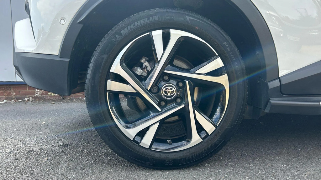 Toyota C-Hr Excel Silver #19