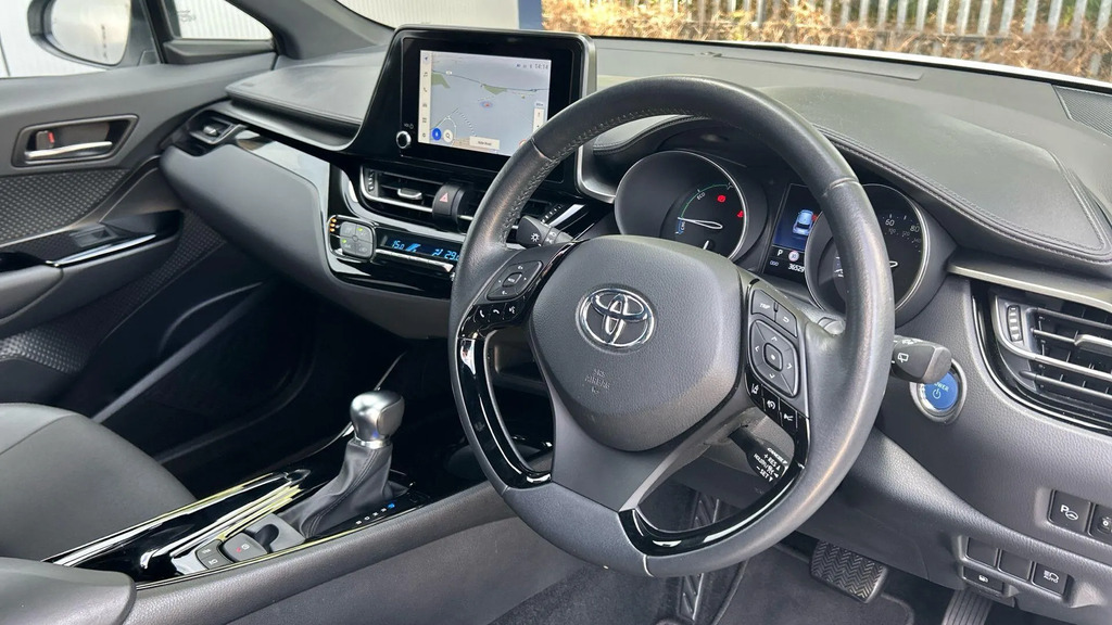 Toyota C-Hr Excel Silver #10