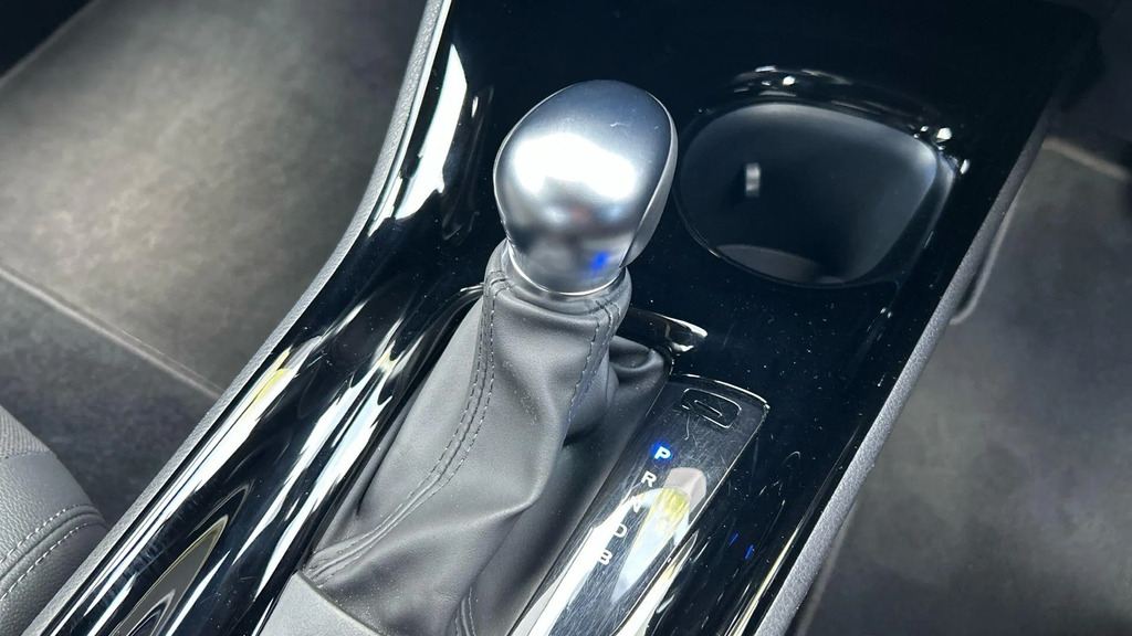 Toyota C-Hr Excel Silver #34
