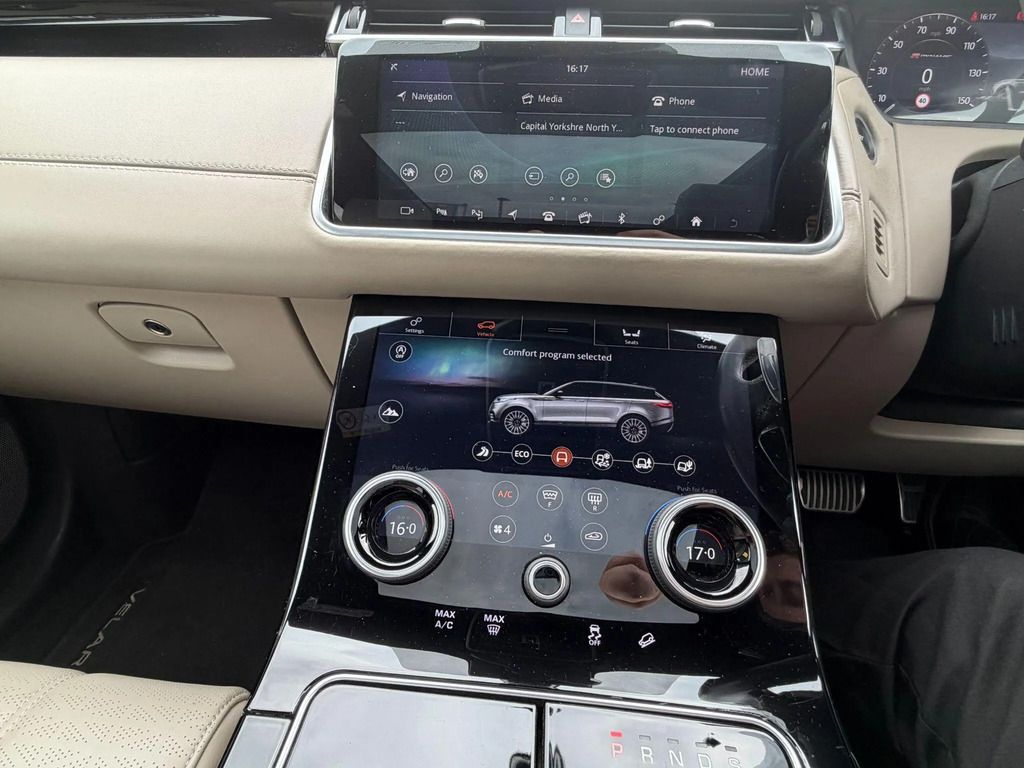 Land Rover Range Rover Velar Velar 2.0 Core 177 Bhp White #19
