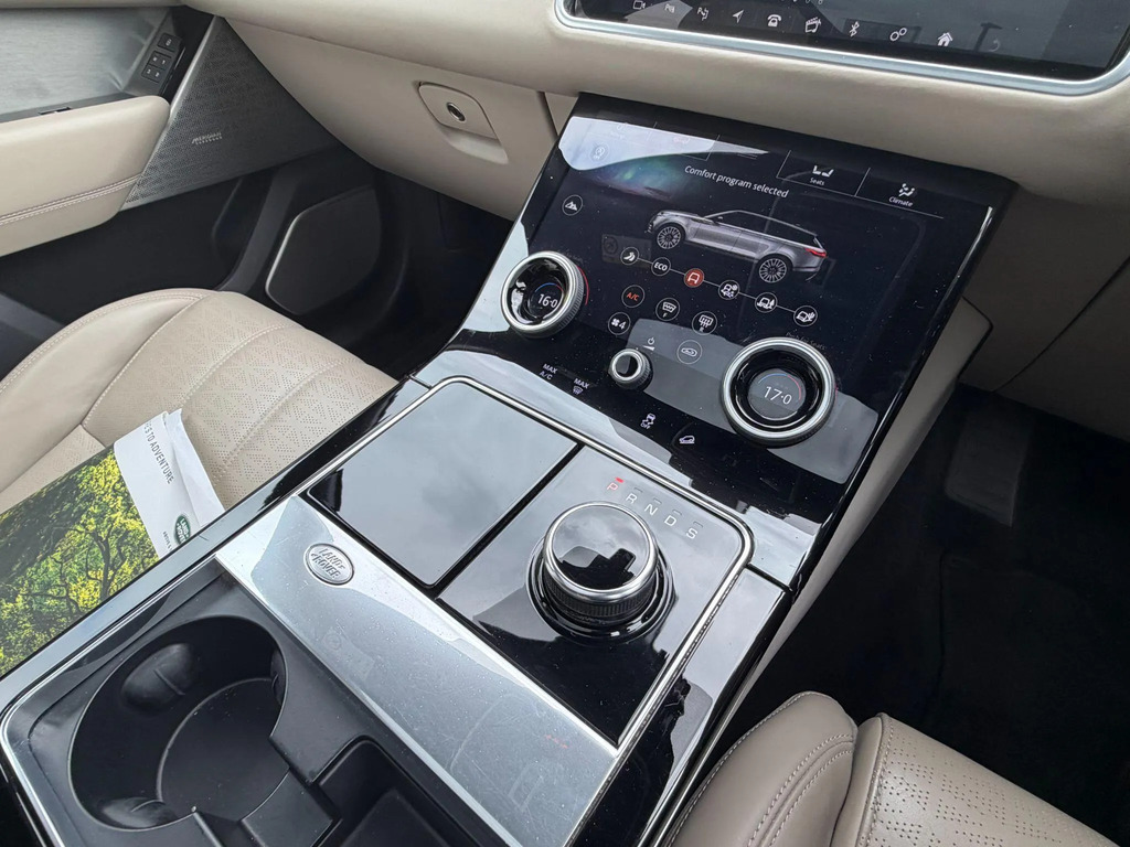 Land Rover Range Rover Velar Velar 2.0 Core 177 Bhp White #11