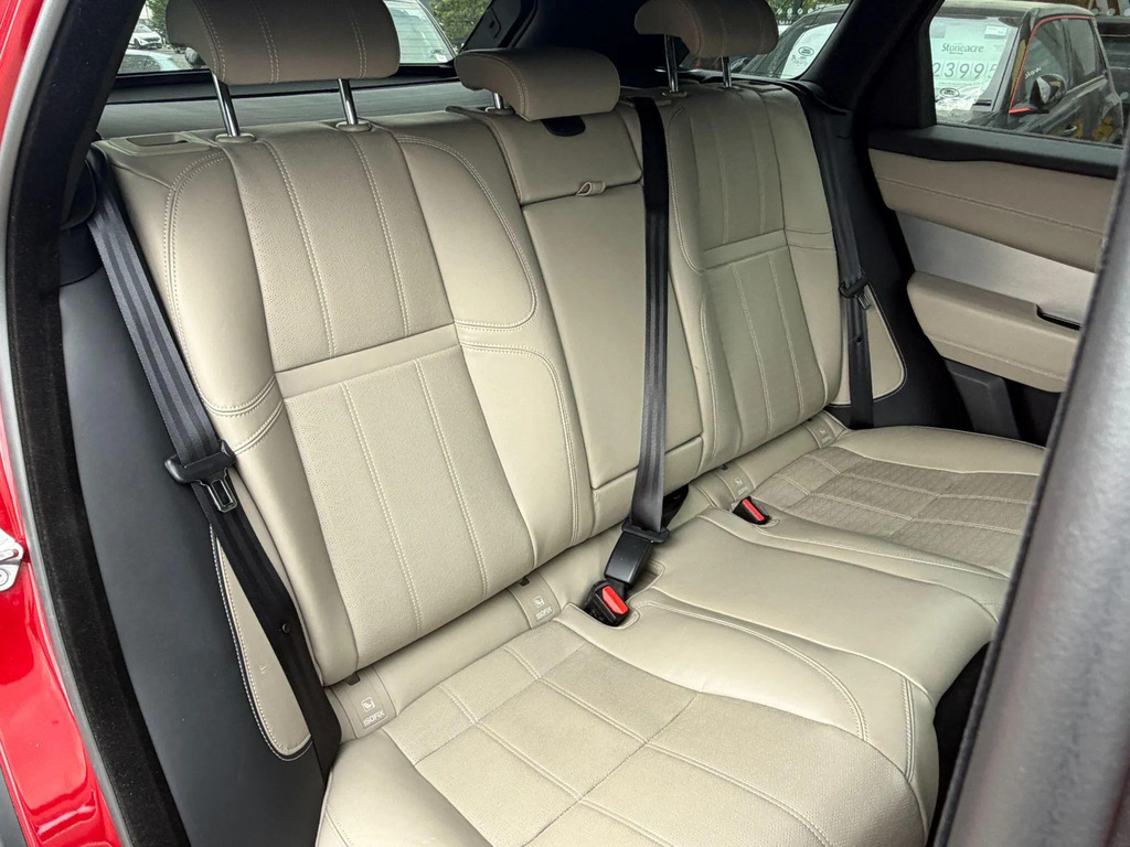 Land Rover Range Rover Velar Velar 2.0 Core 177 Bhp White #13