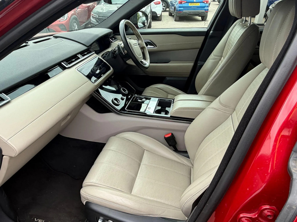 Land Rover Range Rover Velar Velar 2.0 Core 177 Bhp White #23