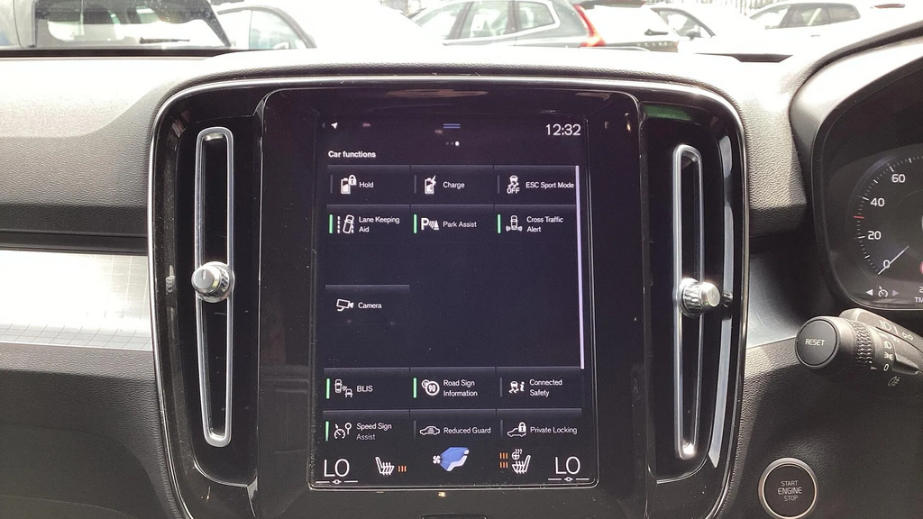 Volvo XC40 B4 P Awd Plus Dark Silver #17