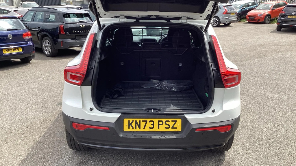 Volvo XC40 B4 P Awd Plus Dark Silver #13