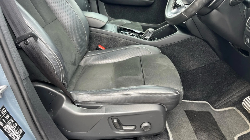 Volvo XC40 Xc40 R-design Pro B4 Mhev Red #27