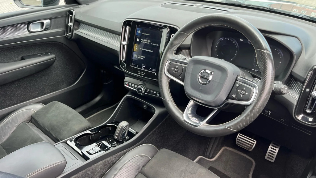 Volvo XC40 R-design Pro, D4 Awd  #4
