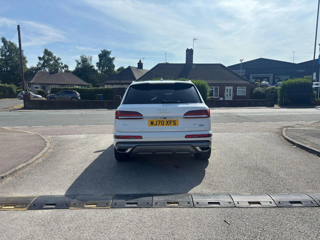 Audi Q7 3.0 Tfsie V6 55 S Line Tiptronic Quattro Euro 6 S  #3
