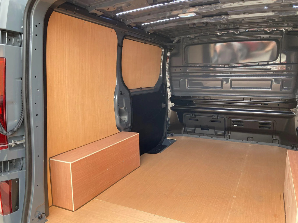 Nissan Primastar 2.0 Dci 130 Acenta L2 H1 3.0T Panel Van White #29