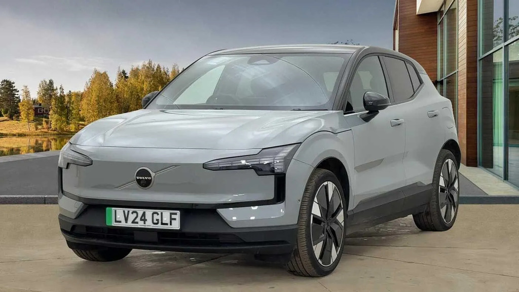 Volvo EX30 Single Motor Extended Range 69Kwh Ultra Blue #7