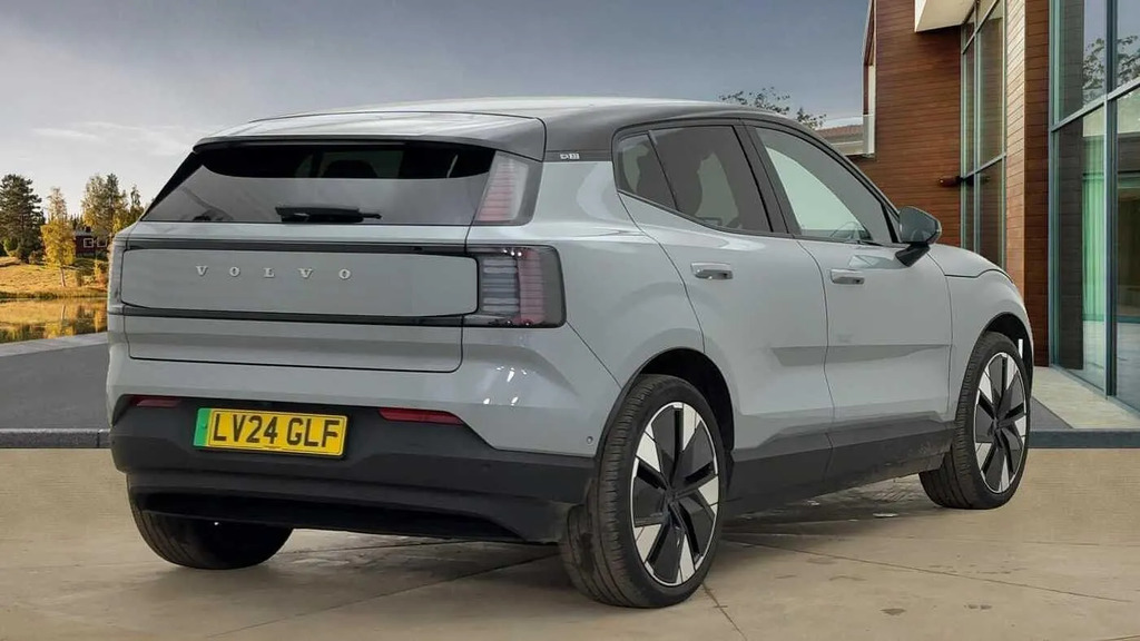 Volvo EX30 315Kw Twin Motor Performance Ultra 69Kwh  #3