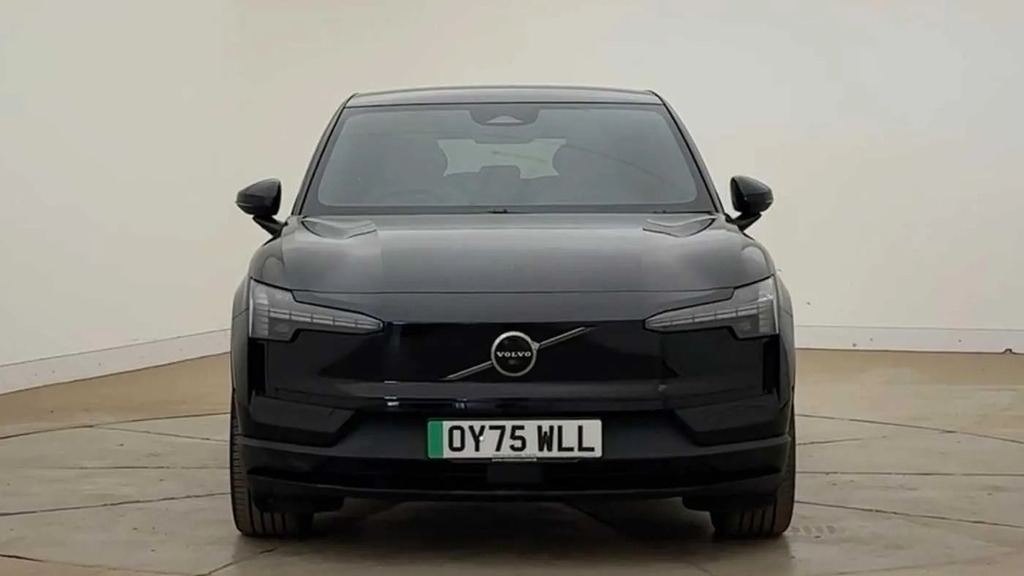 Volvo EX30 315Kw Twin Motor Performance Ultra 69Kwh #2