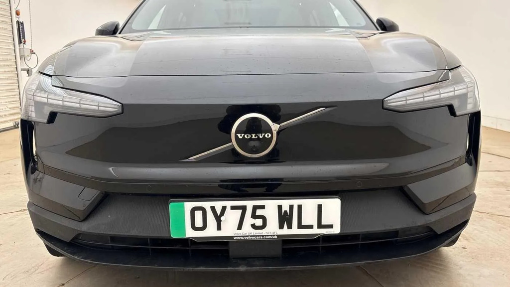 Volvo EX30 315Kw Twin Motor Performance Ultra 69Kwh  #4