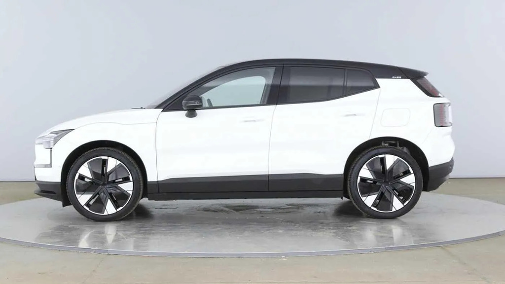 Volvo EX30 315Kw Twin Motor Performance Ultra 69Kwh  #5