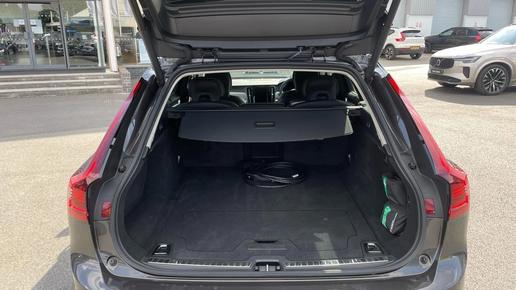 Volvo V90 2.0 T6 350 Phev Plus Dark Awd Black #13