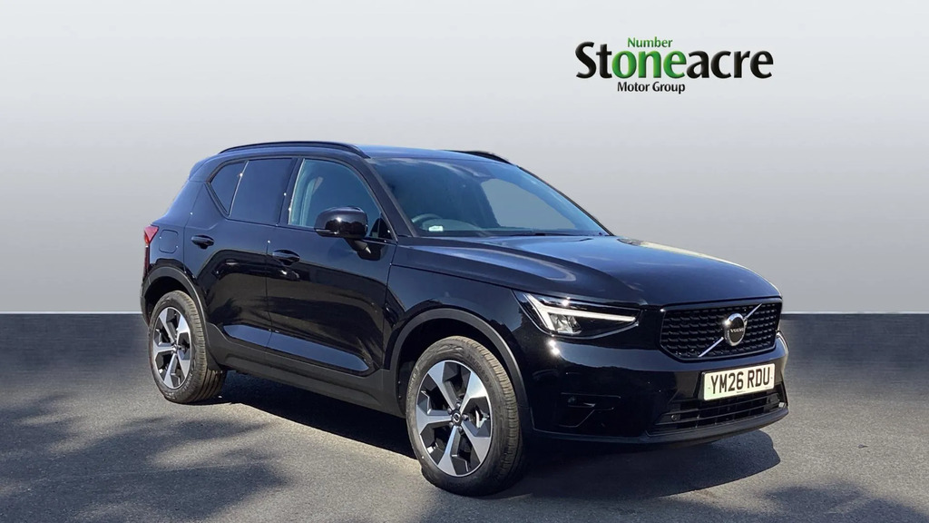 Volvo XC40 2.0 B3p Plus Dark 