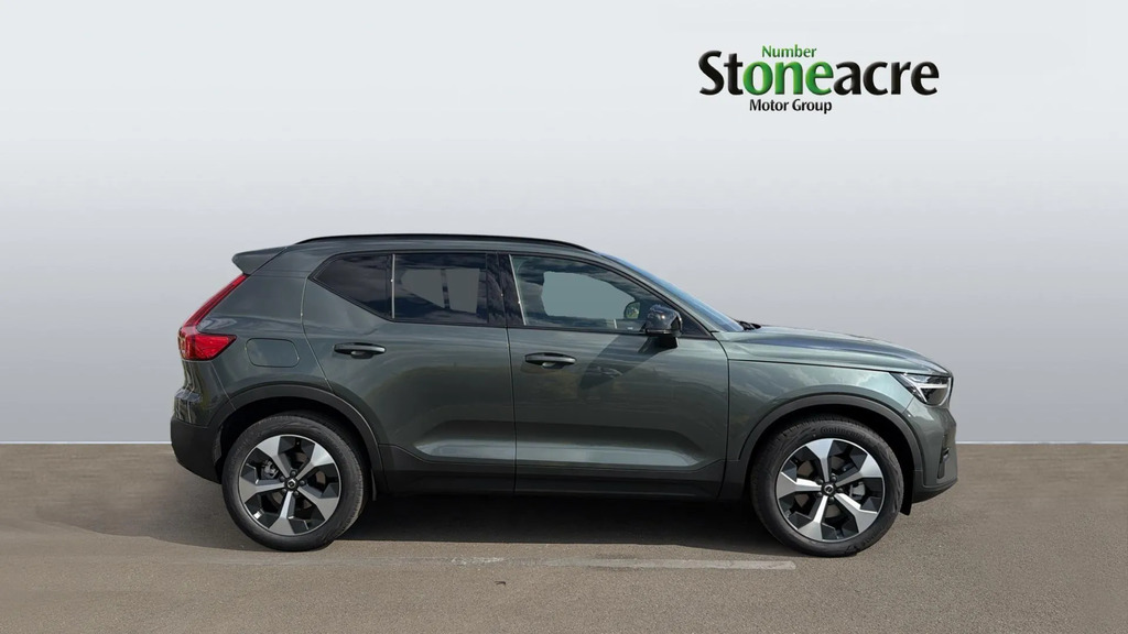 Volvo XC40 2.0 B3p Plus Dark  #3