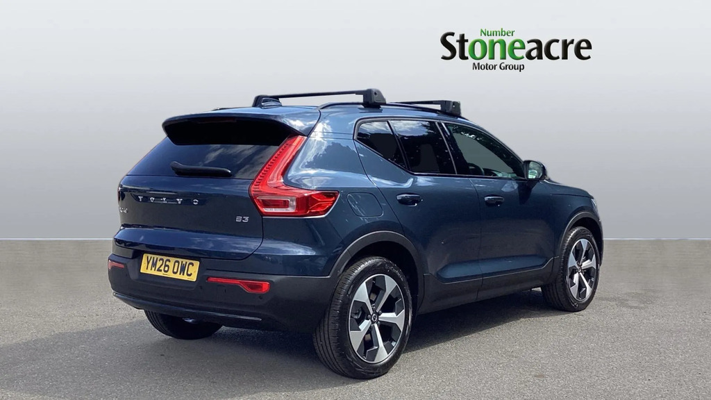 Volvo XC40 2.0 B3p Plus Dark  #2