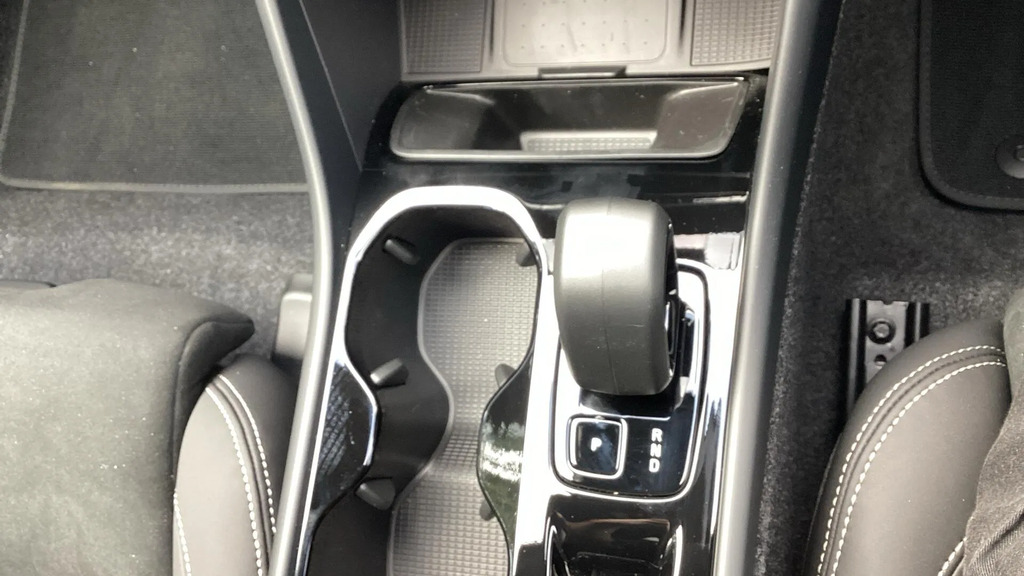 Volvo XC40 2.0 B4p 194 Plus Pro Black Edition Black #15