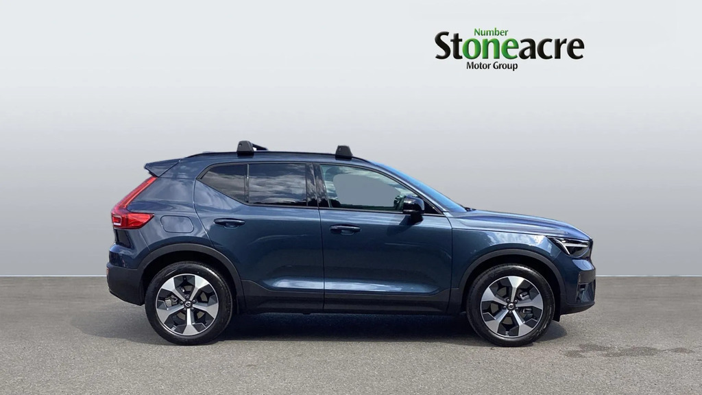 Volvo XC40 2.0 B3p Plus Dark  #3