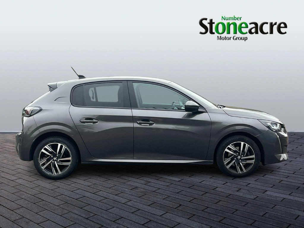 Peugeot 208 Active Premium White #7