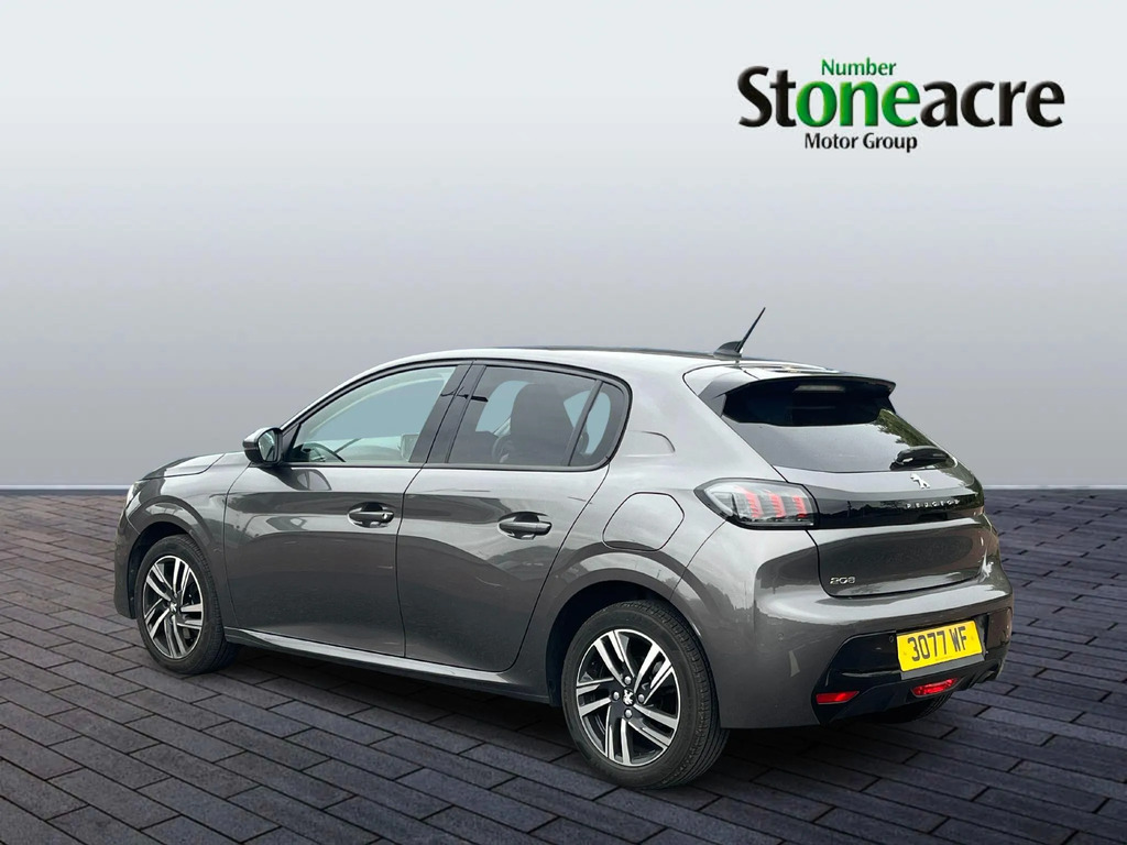 Peugeot 208 1.2 Puretech 100 Allure #4