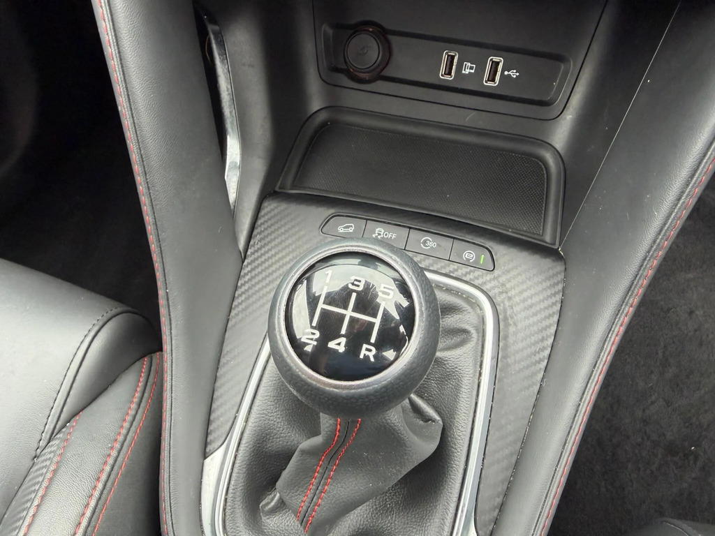 MG ZS 105Kw Exclusive Ev 45Kwh Red #7