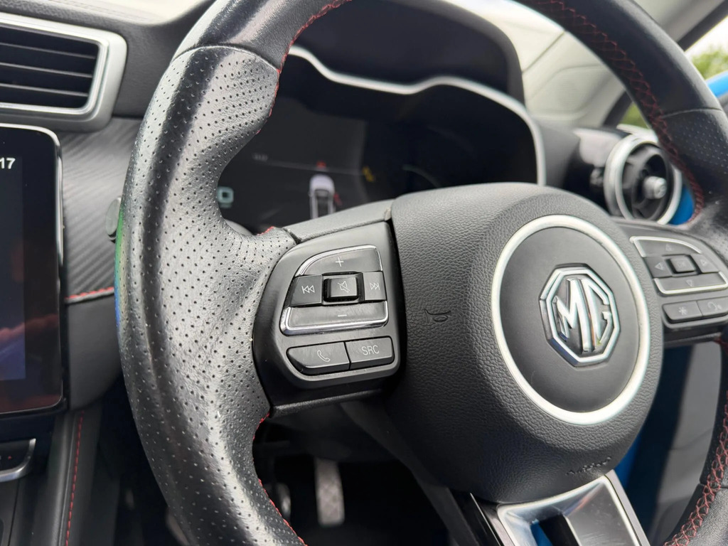 MG ZS 105Kw Exclusive Ev 45Kwh Red #14