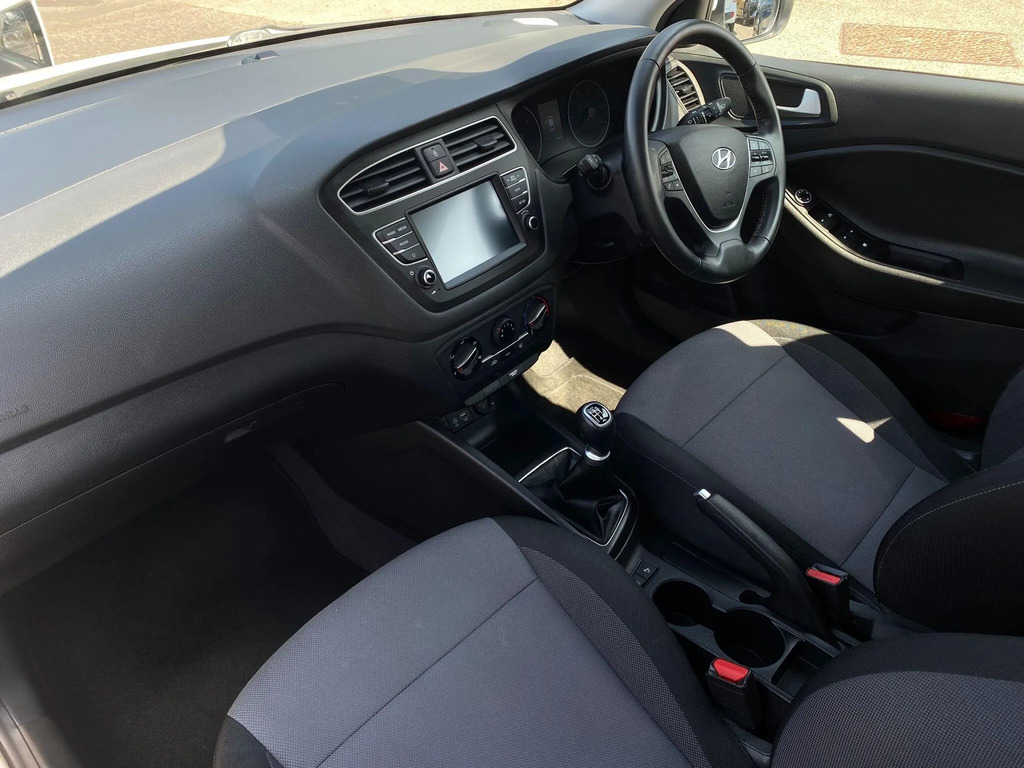 Hyundai I20 Mpi Play Blue #9