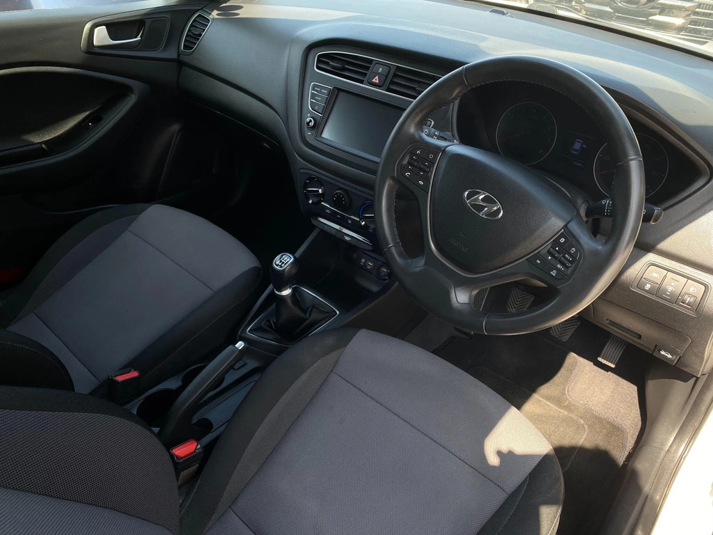 Hyundai I20 Mpi Play Blue #10