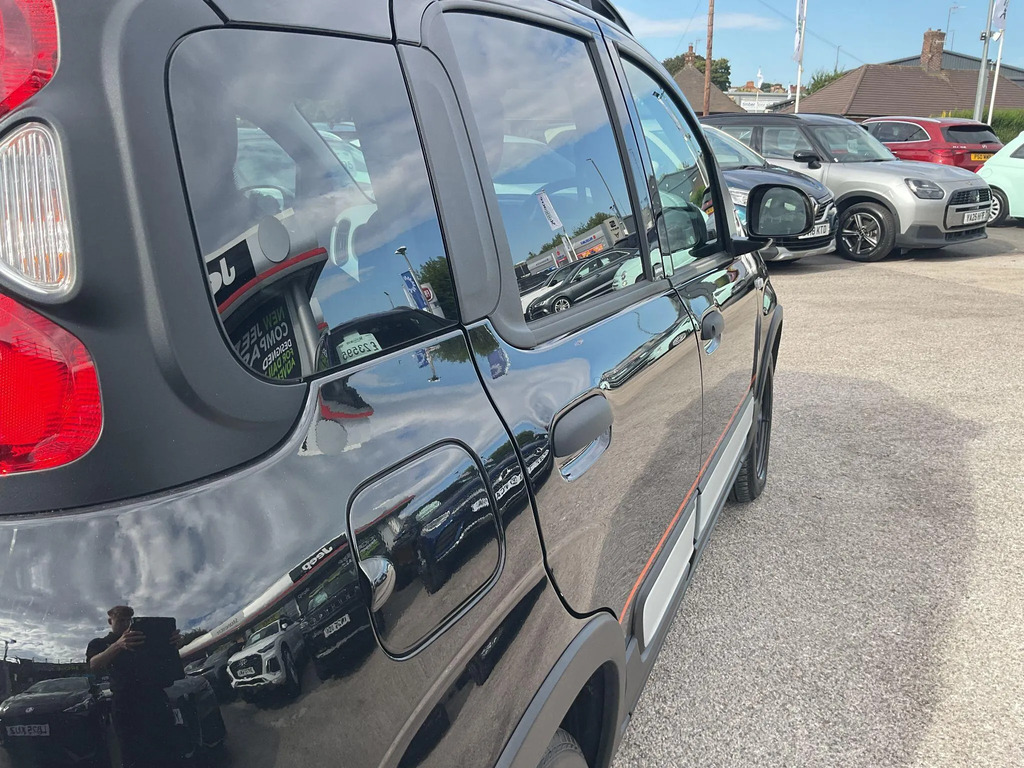 Fiat Panda 1.0 Mild Hybrid Garmin Touchscreen Green #36