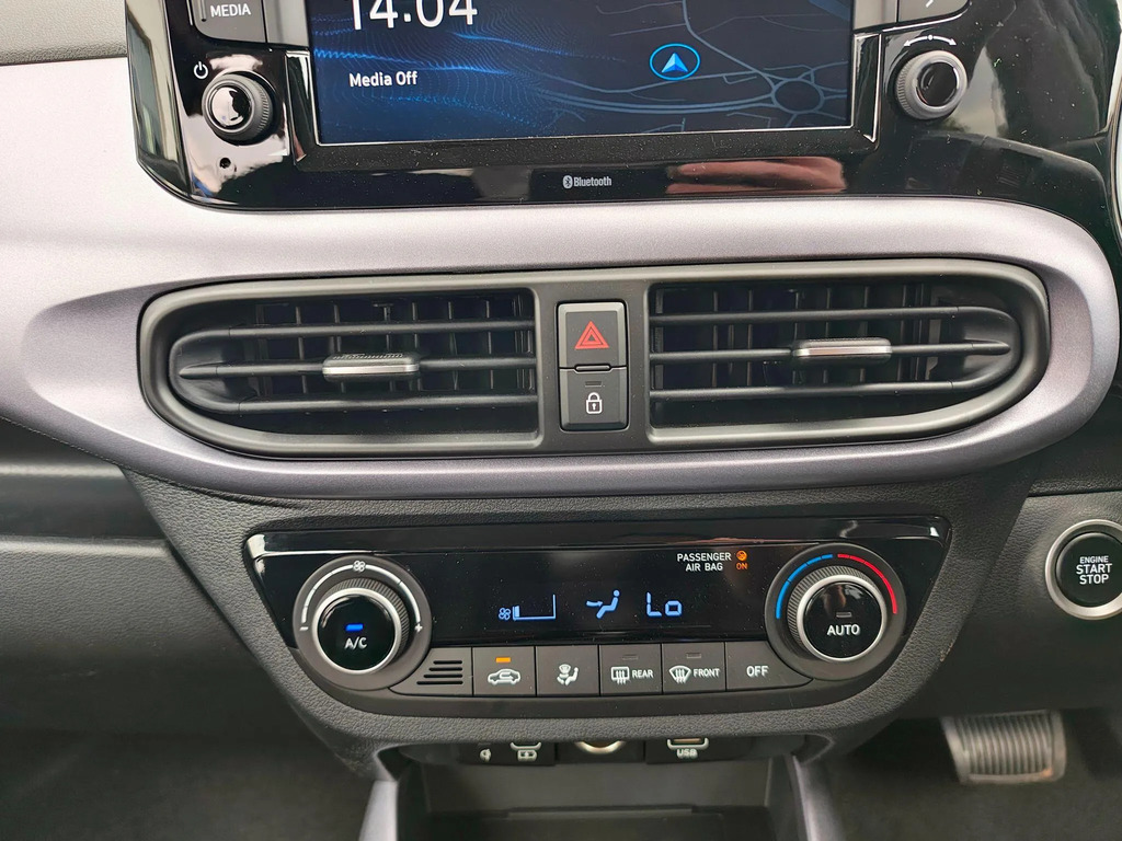 Hyundai I10 1.2 79 Premium Nav Blue #20