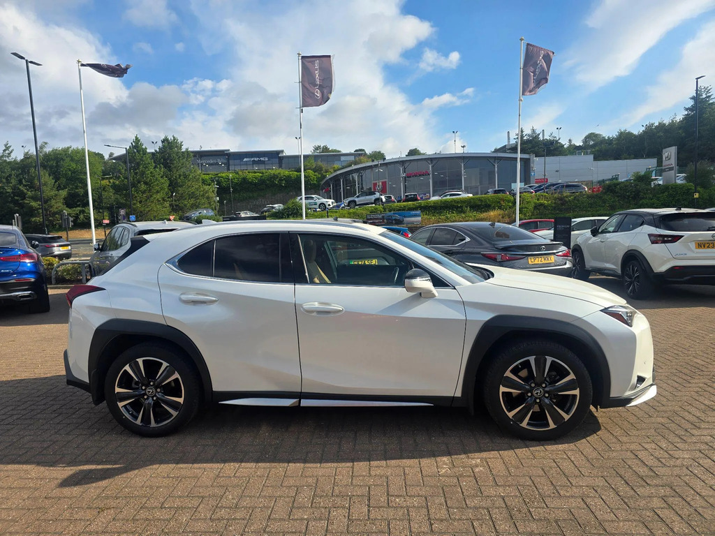 Lexus UX 2.0H Premium Plus E-cvt Euro 6 Ss White #2