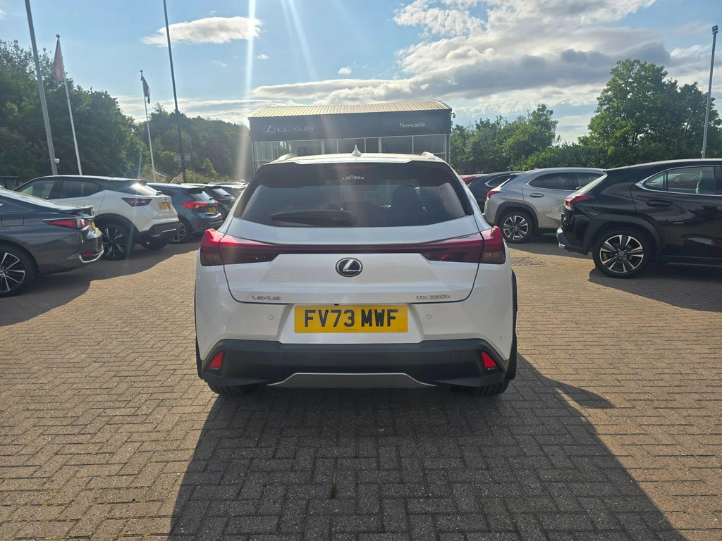 Lexus UX 2.0H Premium Plus E-cvt Euro 6 Ss White #4