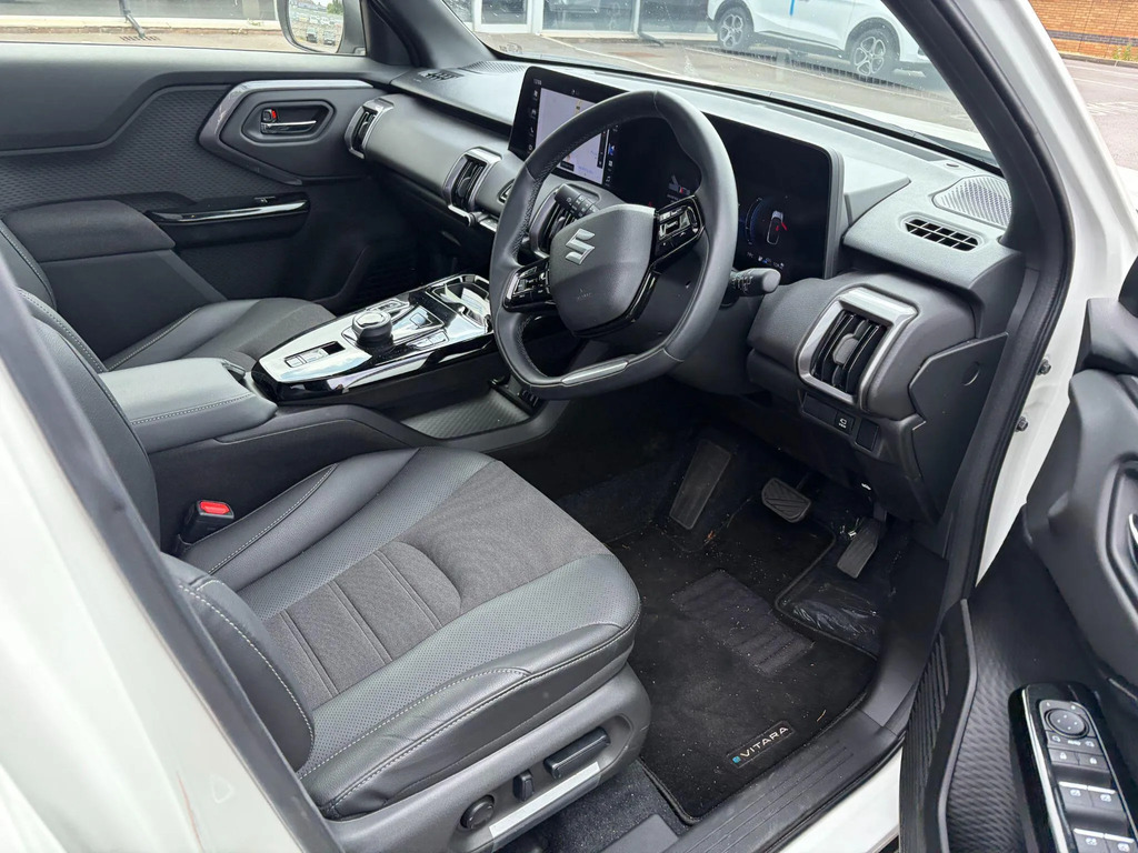 Suzuki Vitara 1.4 Boosterjet Mhev 109 Motion - 2026 Silver #10