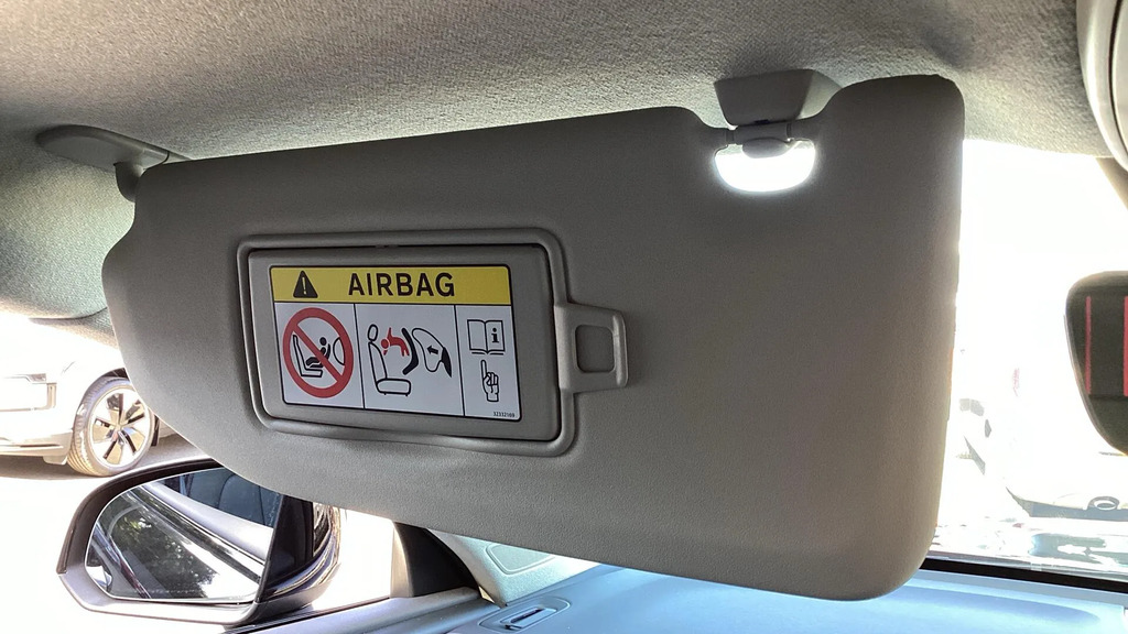 Volvo XC40 B4 P Plus Dark Park Camera, Adaptive Cruise Con  #35