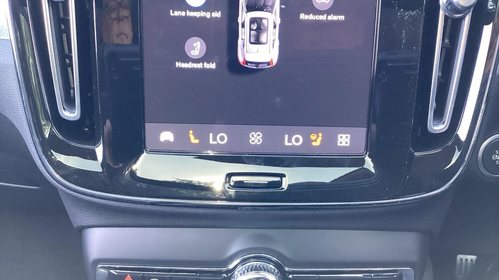 Volvo XC40 B4 P Plus Dark Park Camera, Adaptive Cruise Con  #30