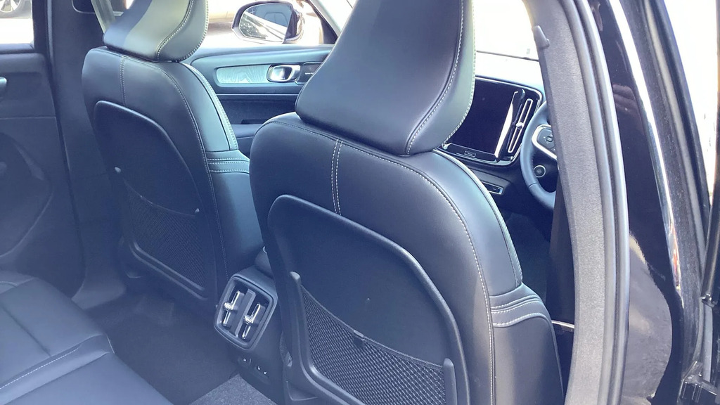 Volvo XC40 B4 P Plus Dark Park Camera, Adaptive Cruise Con  #39
