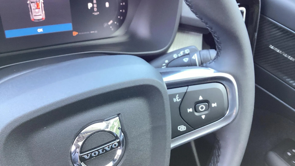 Volvo XC40 B4 P Plus Dark Park Camera, Adaptive Cruise Con  #32