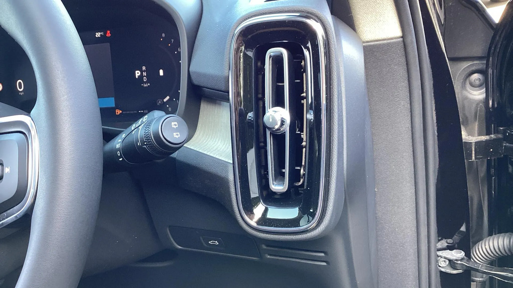 Volvo XC40 B4 P Plus Dark Park Camera, Adaptive Cruise Con  #33