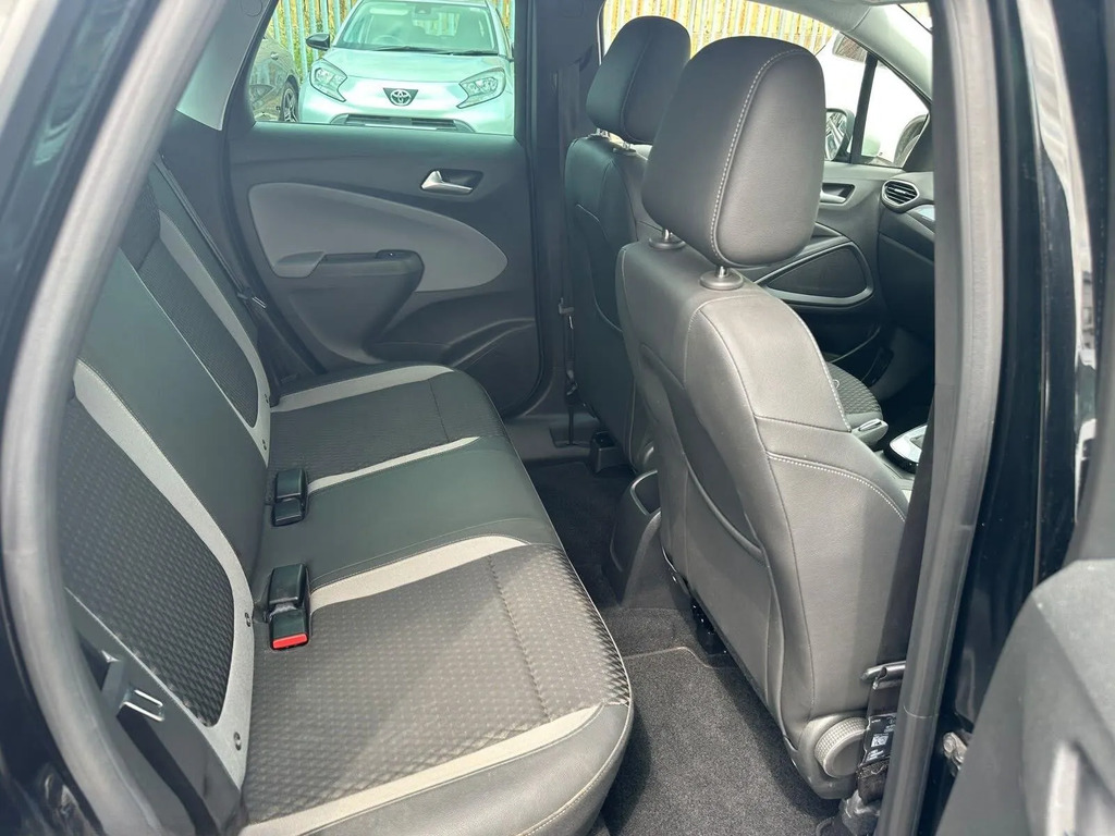 Vauxhall Crossland X Grey #12