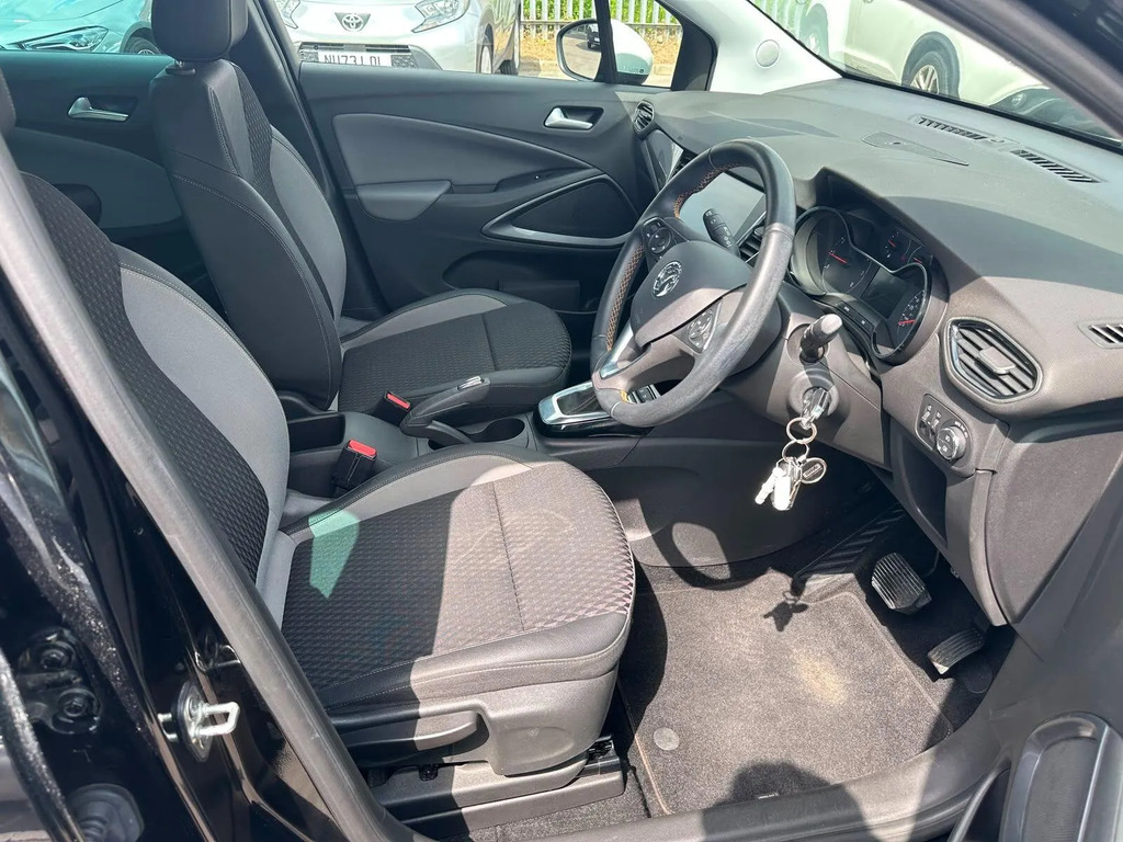 Vauxhall Crossland X Grey #10