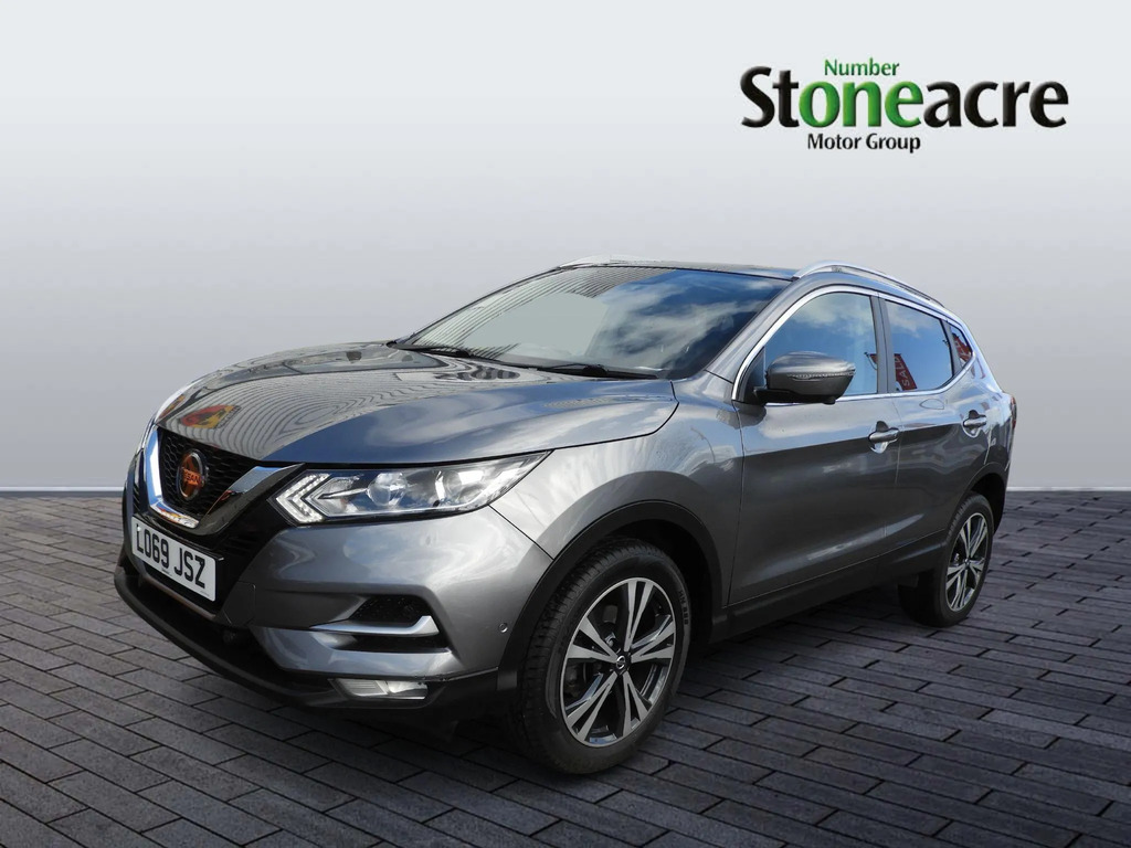 Nissan Qashqai 1.3 N Connecta Red #7
