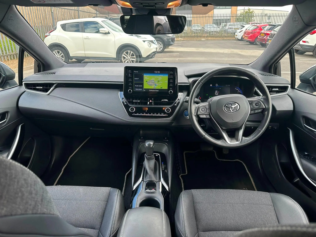 Toyota Corolla 1.8 Vvt-i Hybrid Design  #5
