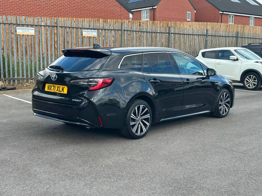 Toyota Corolla 1.8 Vvt-i Hybrid Design  #2