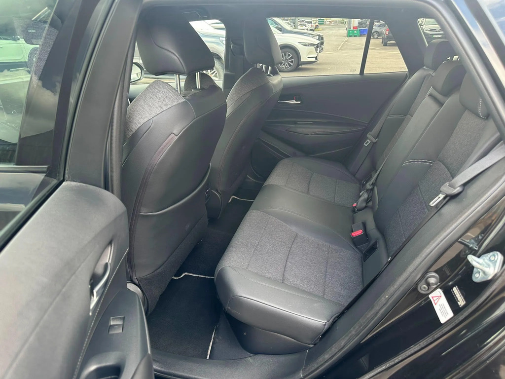Toyota Corolla Corolla Design Hev Cvt Silver #12