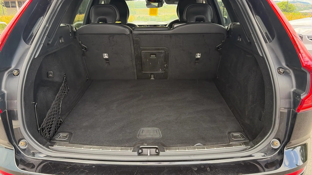 Volvo XC60 B4 Awd Momentum #34