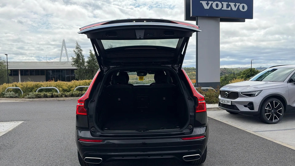 Volvo XC60 B4 Awd Momentum #13