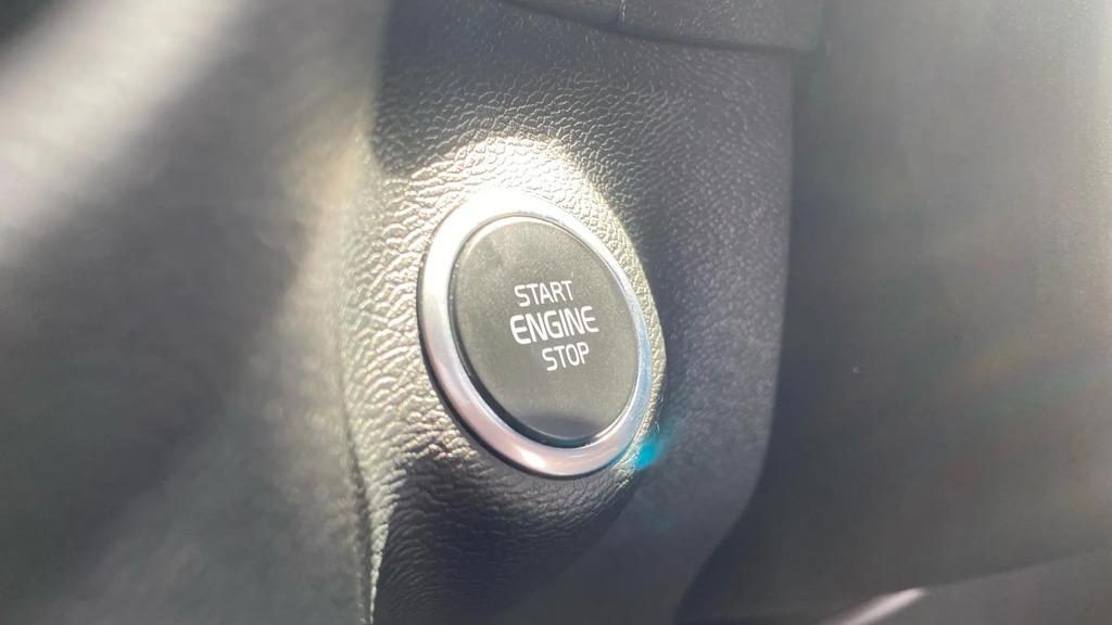 Volvo XC40 2.0 R-design, B4 Mild Hybrid Camera, Temporary Sp  #21